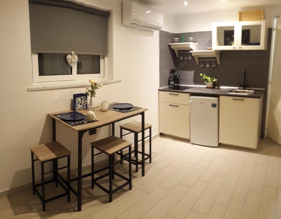 Nadine Penthouse Studio Leilighet Napoli Eksteriør bilde